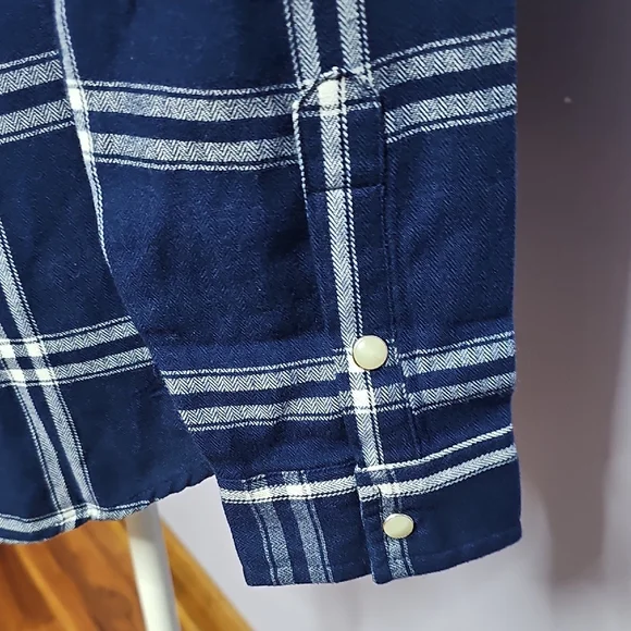 JACHS Girlfriend Blue Plaid Button Down‎ Shirt with Snaps And Pockets - Picture 4 of 6